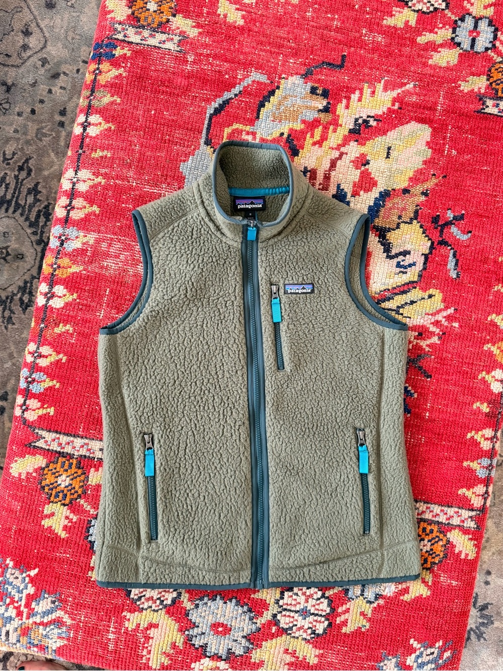 Patagonia Olive Green Fleece Vest with Teal Trim